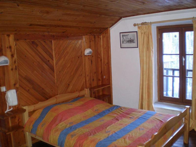 Auberge L'Estoilies Saint-Vérand Exteriör bild