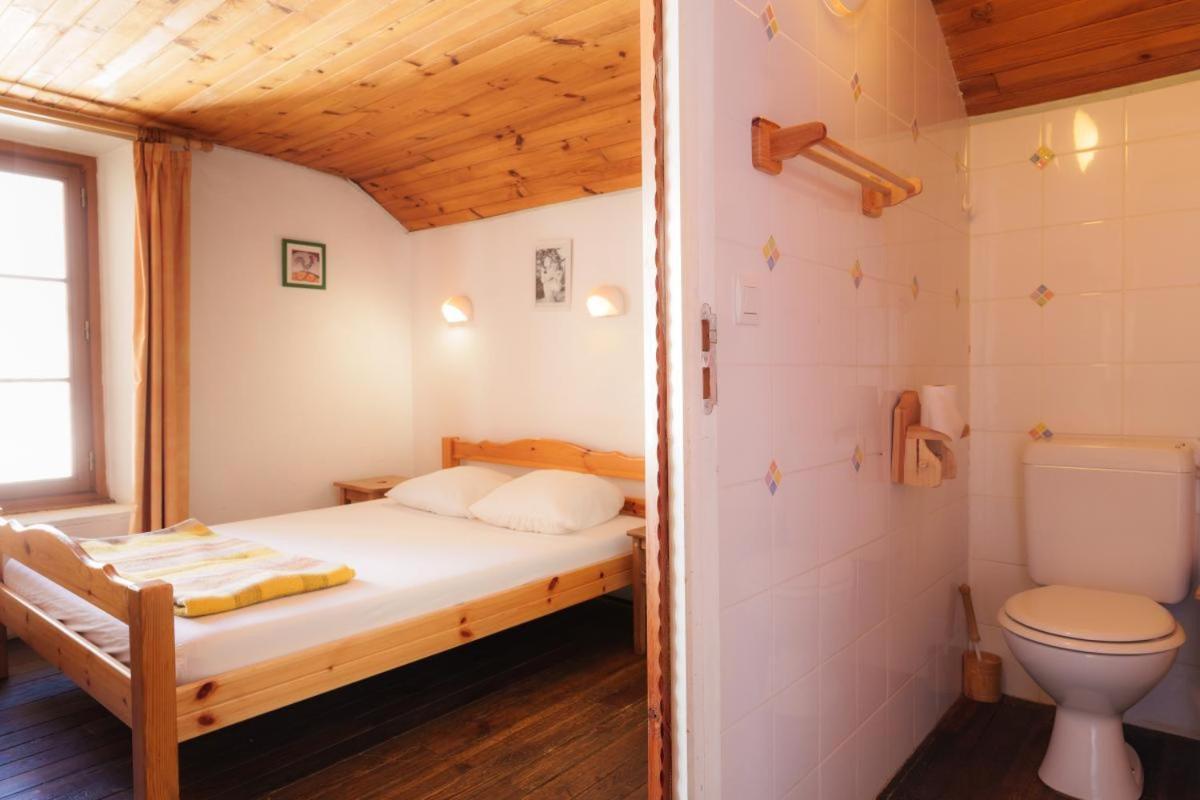 Auberge L'Estoilies Saint-Vérand Exteriör bild