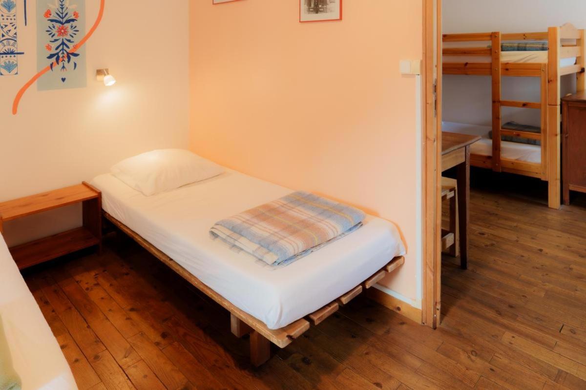 Auberge L'Estoilies Saint-Vérand Exteriör bild